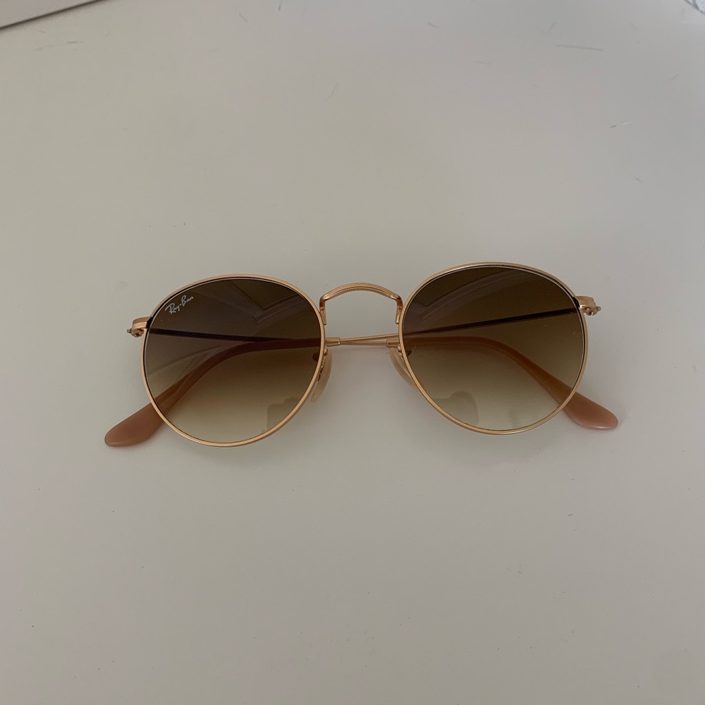 Ray-Ban ® Round Metal Sunglasses